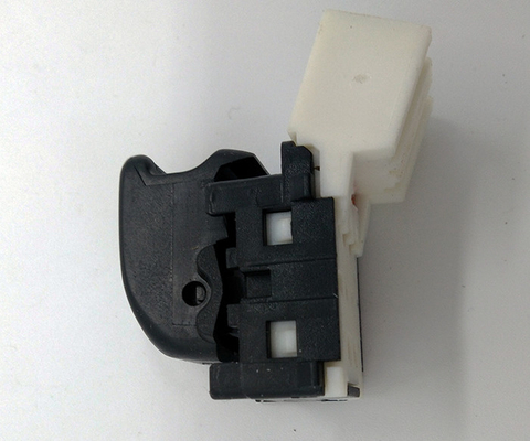 DAIHATSU Interruttore di vetro elettrico per auto 84810-87104