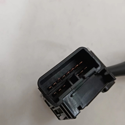 IATF16949 Certificato 14Pin LHD Turn Signal Switch UJ06-66-122 per Mazda B2500 B2600 BT-50