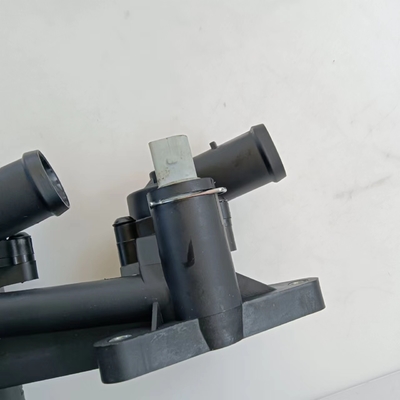 03C121111T Assemblaggio termostatico del liquido di raffreddamento del motore per Audi A3 Sportback qu. 2.0 TFSI