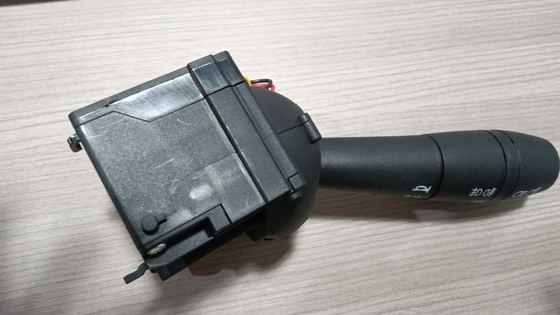 8201167988 Interruttore della colonna di sterzo per Dacia Dokker Lodgy Logan Sandero Car Fitment Europe