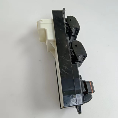 84820-35010 Interruttore elettrico per finestre per Hilux Land Cruiser 70 80 4-Runner Certificato