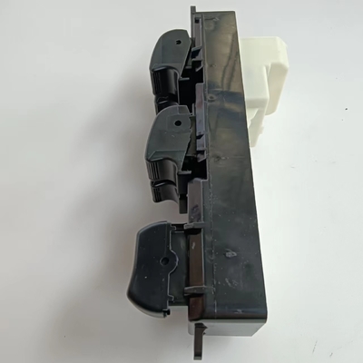 84820-35010 Interruttore elettrico per finestre per Hilux Land Cruiser 70 80 4-Runner Certificato