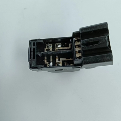 Suzuki Compatible Power Window Switch per i modelli 2002-2006 37995-58J0