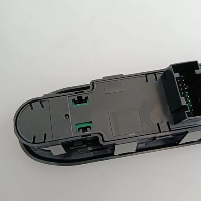 Sostituzione/riparazione dell'interruttore di controllo principale della finestra di alimentazione 6490.EH per Peugeot 207 WA SW 2006-2016