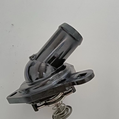 Collo nero di riempimento del refrigerante del radiatore w/Cap 16502-21070 per TOYOTA VIOS NCP93 YARIS NCP91