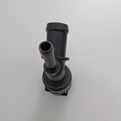 Flanchetto per il collegamento del tubo di raffreddamento del radiatore del motore nero per VW Beetle Golf Jetta AUDI SKODA SEAT 1J0122291B