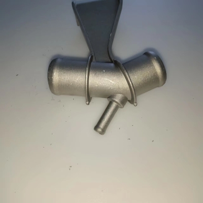 Fitting auto LEXUS EU Radiatore Pipe di connettore 16577-22H02 Per Toyota Corolla 2009-17 Matrix 2009-13