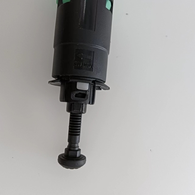 Interruttore di luce del freno in metallo e plastica 4534.48 4534.63 4534.65 per Peugeot 207 307 308