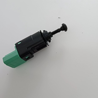 Interruttore di luce del freno in metallo e plastica 4534.48 4534.63 4534.65 per Peugeot 207 307 308