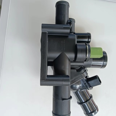 06A121111A Termostato motore per VW AUDI SKODA Bora Golf IATF16949