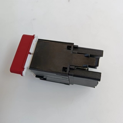 Sostituzione dell'interruttore della luce di avvertimento di pericolo 1K0 953 509A VW GOIF5 Jetta, se del caso