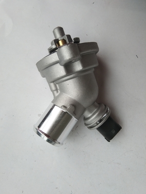 OEM NO 96988257 Assemblaggio di alloggiamento termostatico del radiatore per Chevy Spark 1.2L 2013-2015