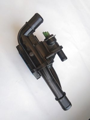 1336.AF 1675627 9M5Q-8A586-BA termostato alloggiamento per Citroen Peugeot e conveniente