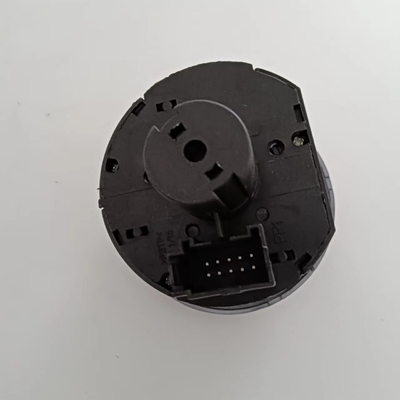 Interruttore di fari in metallo, plastica e cromo per Skoda OEM NO. 1Z0 941 431