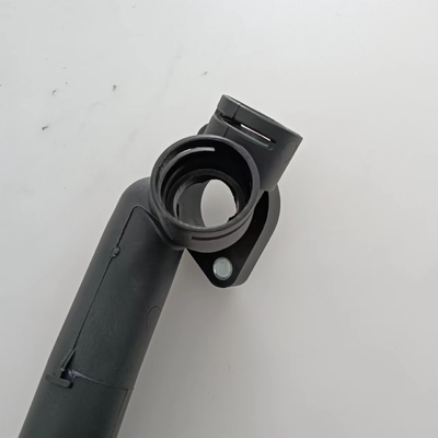 074121132B OEM Collegamento del tubo del liquido di raffreddamento/Flancetta dell'acqua per Volkswagen EUROVAN 2001-2004