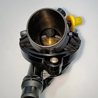 Assemblaggio del termostato del carburante del motore per BMW X6 Anno 2006-2013 Metallo di plastica