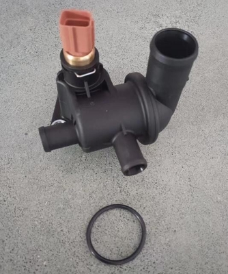 Motor refrigerante termostato alloggiamento per HYUNDAI 25650-02766 Car Fitment DONGFENG KIA