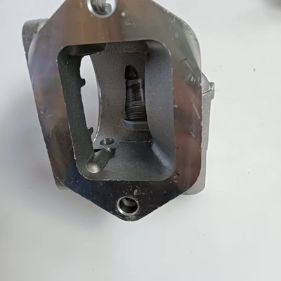 8-97352105-0 Tubo di uscita dell'acqua specifico per esigenze di sostituzione/riparazione di Isuzu