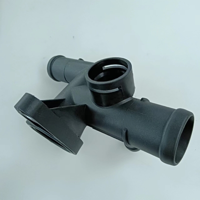 06A 121 132D Flusso di raffreddamento Flancella di tubo di scarico di acqua per VW AUDI JETTA GOLF 1997-2005