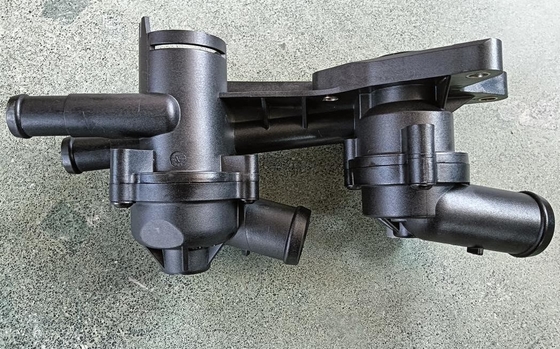 03C121111AM Assemblaggio del termostato del carburante del motore per sedile Ibiza VW Jetta 2011-2022 VW Polo 03C121111M