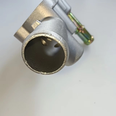 16333-11200 Termostagno per alloggiamento Flange d'acqua OE NO. 16333-11200 per To-yota Tercel 1995