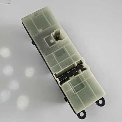 Nissan PATROL 25401-EB30B RHD Window Switch per Navarra Pathfinder 2005-2015