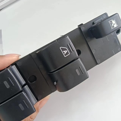 OE NO. 25401-BB65B Interruttore della finestra di alimentazione anteriore sinistra per Nissan Navara Qashqai 2003-2018