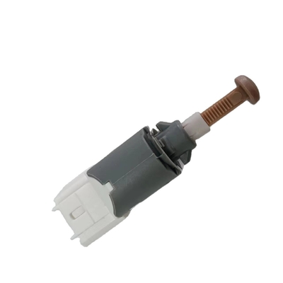Opel Daewoo Chevrolet Interruttore di luce del freno 25320-00Q0A Fits 93197675 8200168238 4155450009